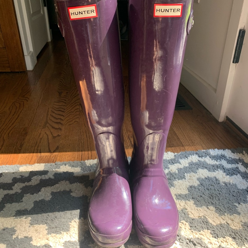 Hunter rain boots barley worn.